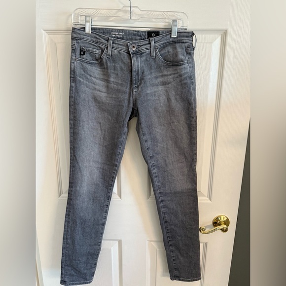 Ag Adriano Goldschmied Denim - AG Adriano Goldschmied Gray Skinny Jeans - Legging Ankle